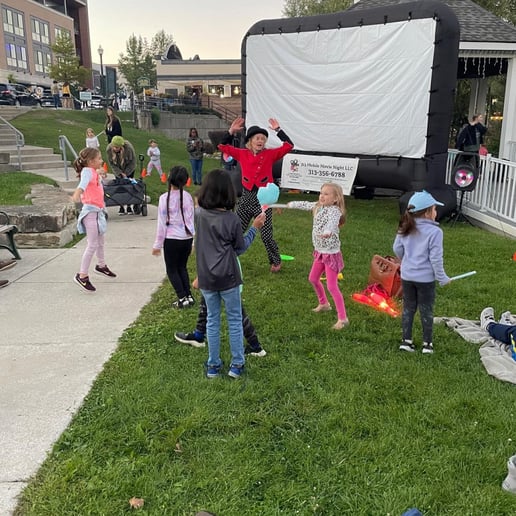Gallery photo 98 of Michigan Entertainment & Talent Group