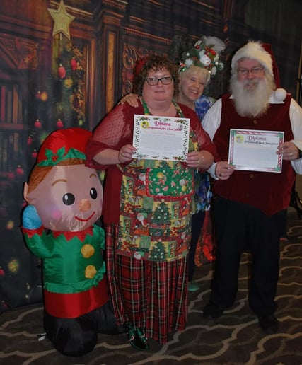 Gallery photo 89 of Michigan's Best Santa & Mrs. Claus & Wedding Officiants