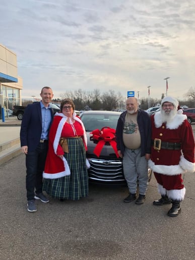 Gallery photo 67 of Michigan's Best Santa & Mrs. Claus & Wedding Officiants