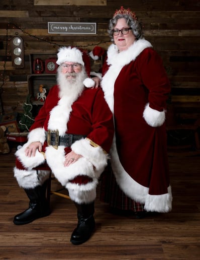 Gallery photo 1 of Michigan's Best Santa & Mrs. Claus & Wedding Officiants