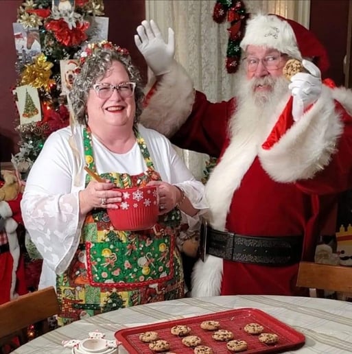 Gallery photo 4 of Michigan's Best Santa & Mrs. Claus & Wedding Officiants