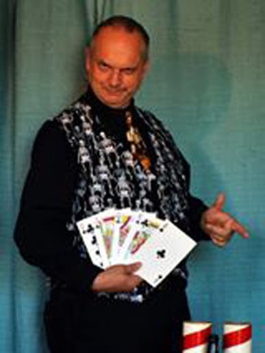 Gallery photo 1 of Mick Raven's Magic & Mayhem