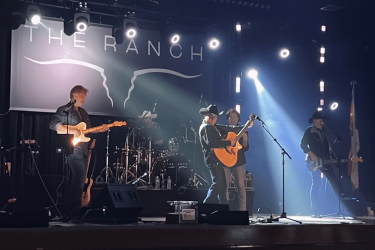 Gallery photo 2 of Midnight Rodeo Band