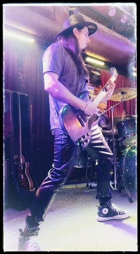 Gallery photo 9 of Midnight Train: Unleashed