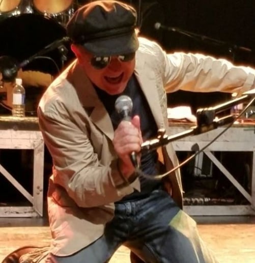 Gallery photo 4 of Mike Arnold & the Music City Rockers