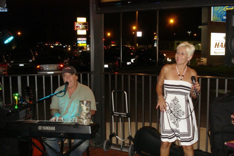 Gallery photo 4 of Mike Ashton and Susie