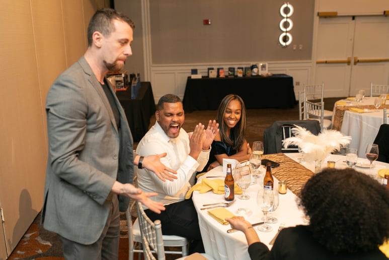 Gallery photo 4 of Mike Harrington Magic