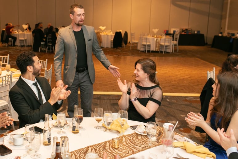 Gallery photo 7 of Mike Harrington Magic