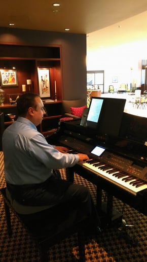 Gallery photo 5 of Mike Mansour Pianist
