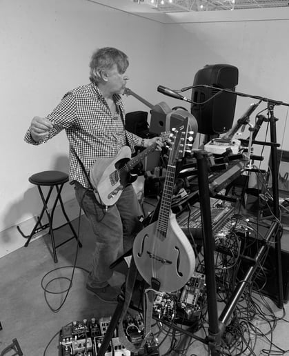Gallery photo 10 of Mike McLeod Music