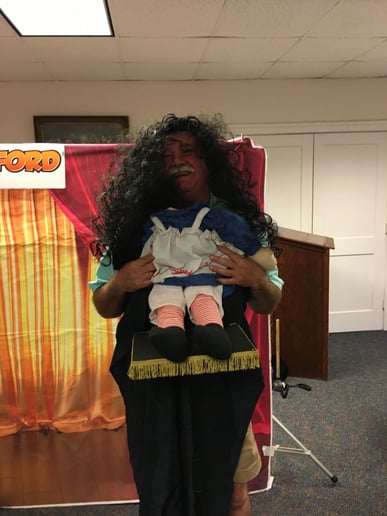 Gallery photo 10 of Mike Stafford ventriloquist