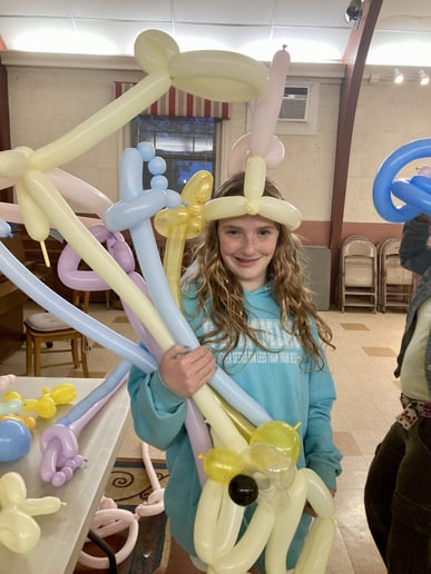 Gallery photo 8 of Mr. Mike The Balloon Guy