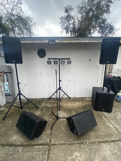 Gallery photo 1 of Mike’s Audio