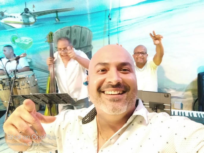 Gallery photo 2 of Mikey's Hotswing Latin Band