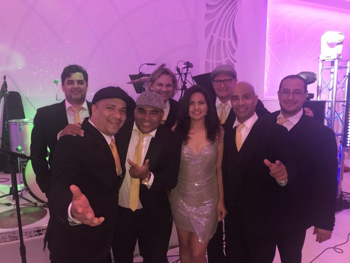 Gallery photo 8 of Milanés Brothers Latin Band