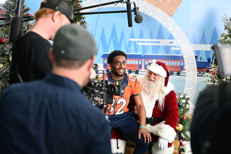 Gallery photo 13 of Mile High Santa Claus