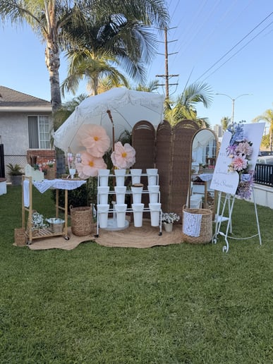 Gallery photo 6 of Millie Bloom Bouquets - Mobile Flower Bar