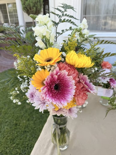 Gallery photo 13 of Millie Bloom Bouquets - Mobile Flower Bar