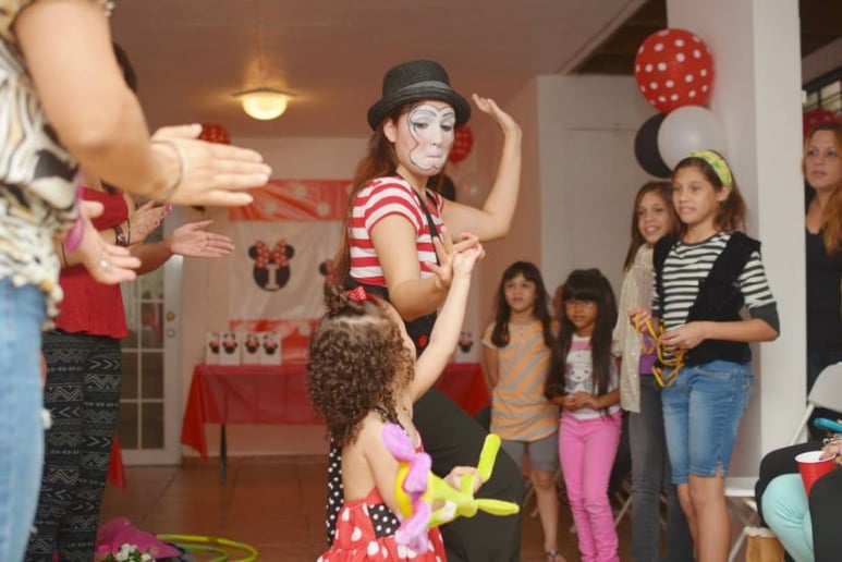 Gallery photo 1 of Mime