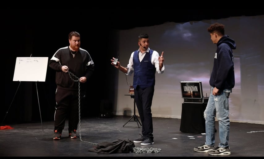 Gallery photo 9 of Mind Bender