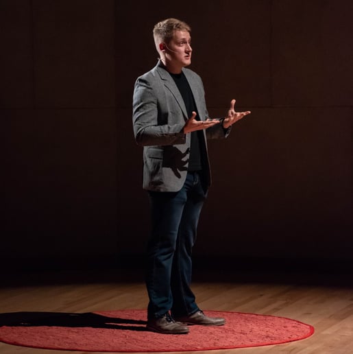 Gallery photo 5 of Tom Indigo - Mentalist and Keynote Speaker