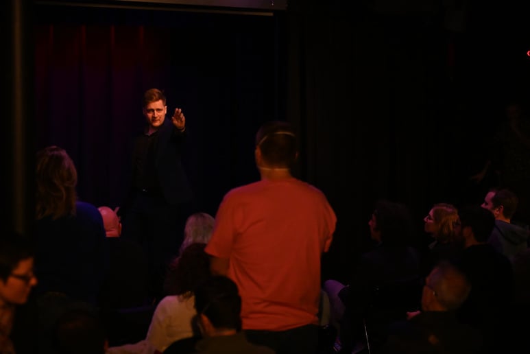 Gallery photo 6 of Tom Indigo - Mentalist and Keynote Speaker
