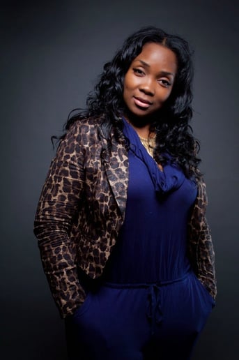 Gallery photo 4 of Meesha