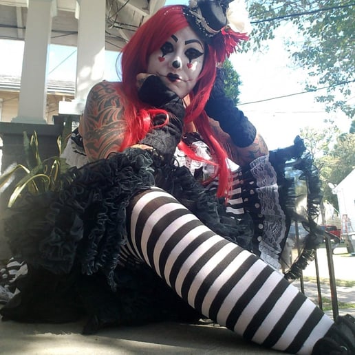 Gallery photo 7 of Miss Brawling Beauty