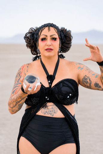 Gallery photo 5 of Miss Brawling Beauty