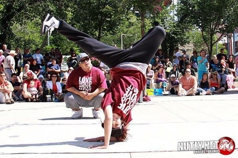 Gallery photo 9 of Miss Chief Rocka