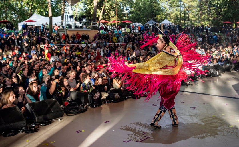 Gallery photo 8 of Miss Chief Rocka