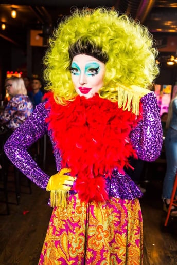 Gallery photo 8 of Miss Fancy