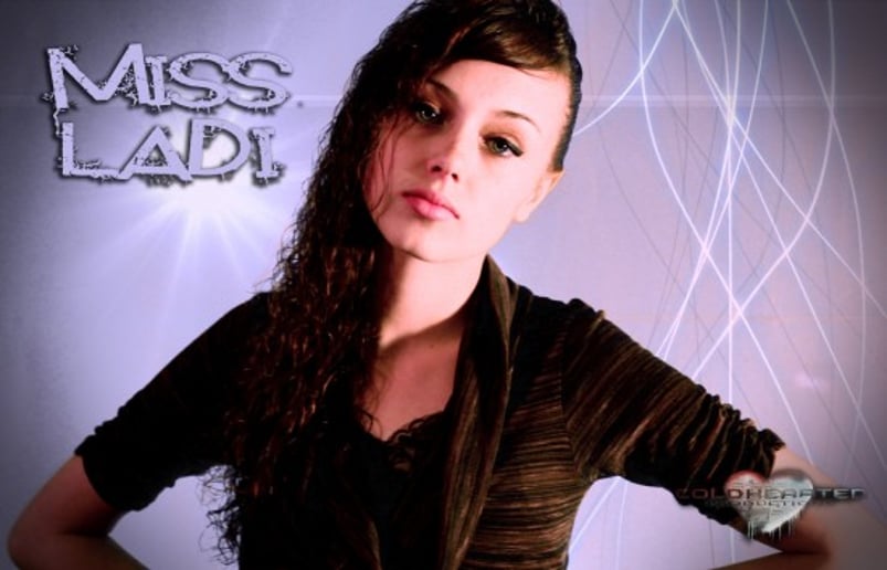 Gallery photo 1 of Miss Ladi