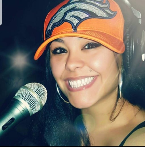 Gallery photo 3 of Miss Vero's Vocals