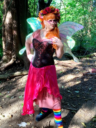 Gallery photo 5 of Miss Violet DeVille