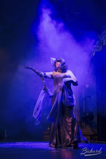 Gallery photo 10 of Miss Violet DeVille