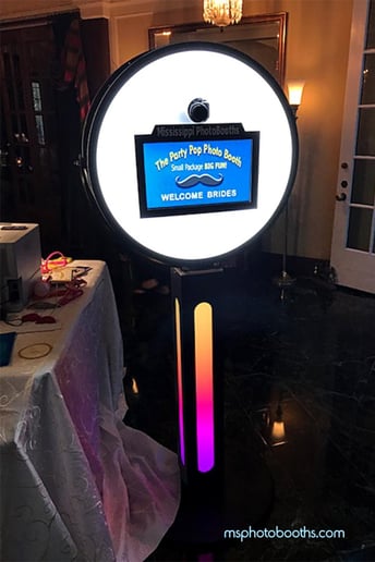 Gallery photo 1 of Mississippi PhotoBooths, LLC