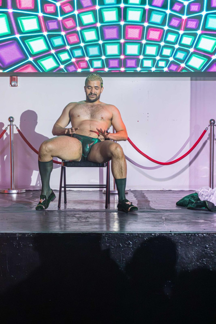 Gallery photo 4 of Mister Antonio