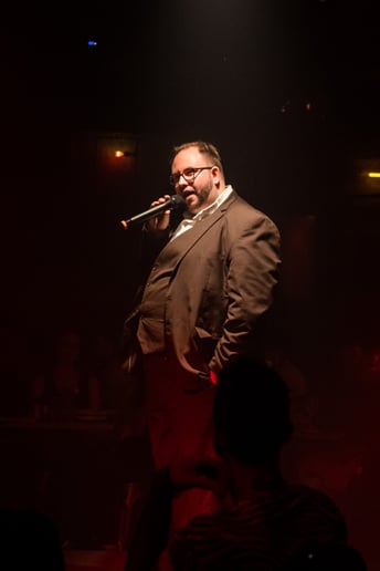 Gallery photo 2 of Mister Dusty Rose