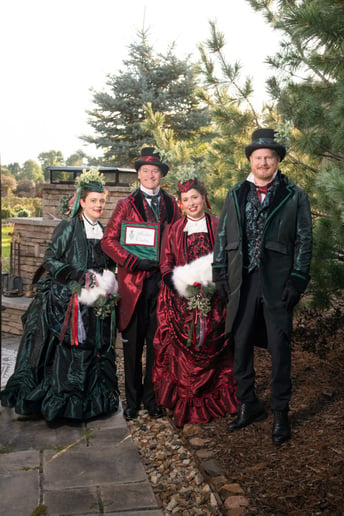 Gallery photo 2 of Mistletoe Carolers