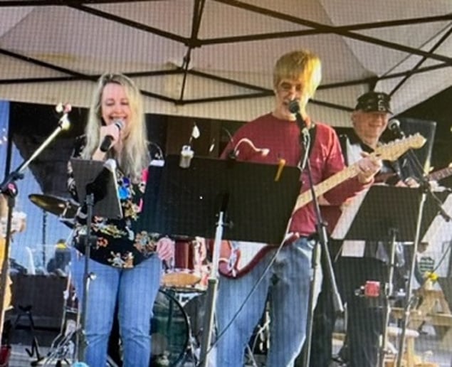 Gallery photo 1 of Mix & Match Band