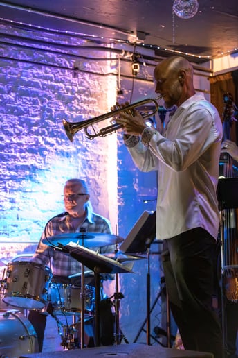 Gallery photo 6 of Standard Alchemy Jazz