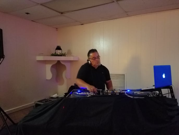 Gallery photo 6 of Mixxnscratch Djs