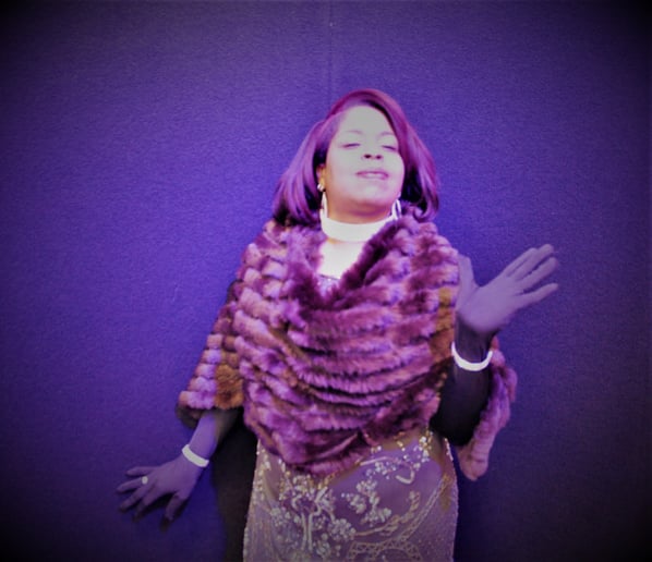 Gallery photo 3 of Miz Floes/jazzy sol