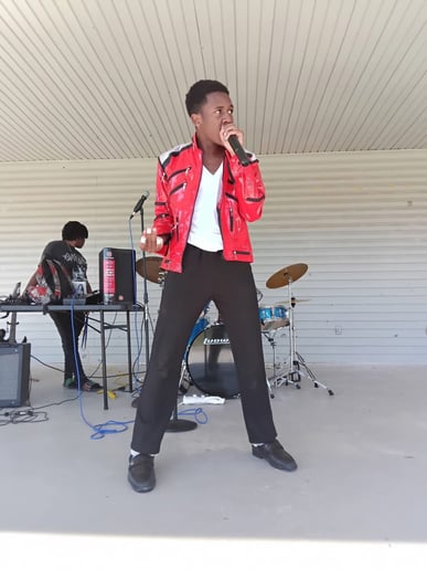 Gallery photo 1 of MJ Lives Tribute Show