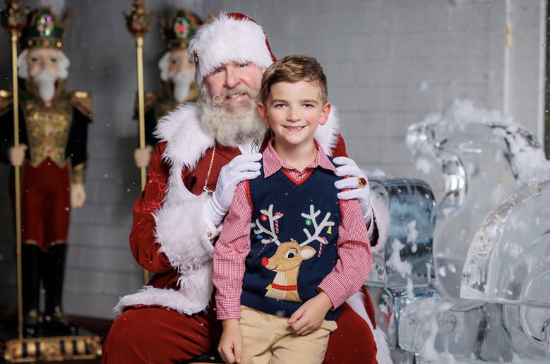 Gallery photo 26 of MJ Santa