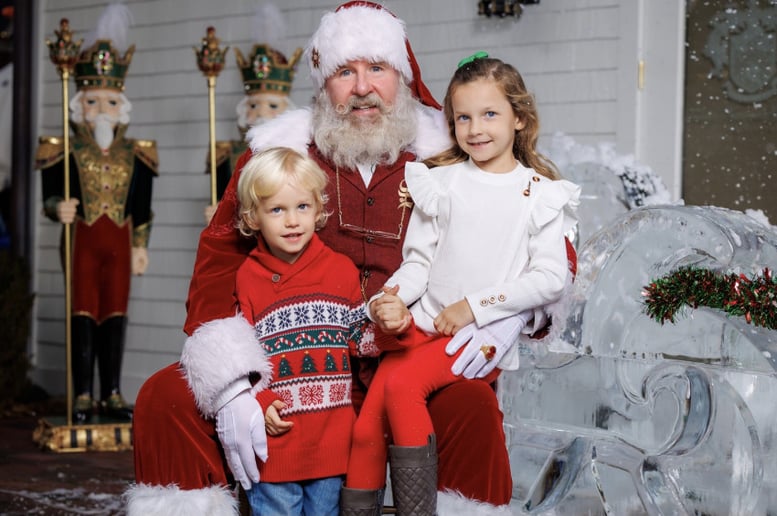 Gallery photo 37 of MJ Santa