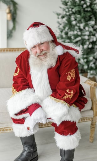 Gallery photo 6 of MJ Santa