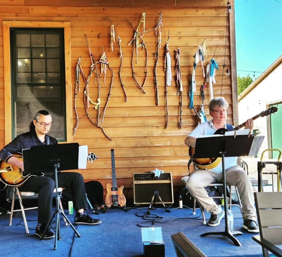 Gallery photo 5 of MJGD - Minneapolis Jazz Guitar Duo