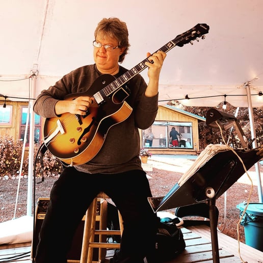 Gallery photo 10 of MJGD - Minneapolis Jazz Guitar Duo